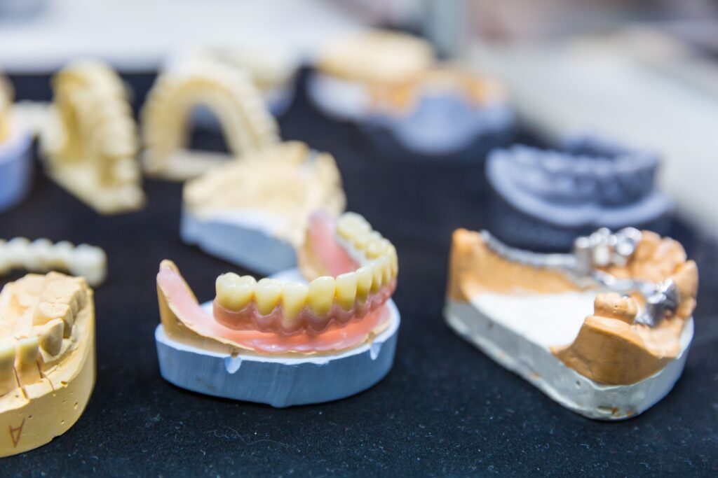 Implant solutions for toothless mouths in Turkey